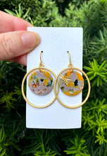 Load image into Gallery viewer, Mango Acrylic Circle Chandelier Earring