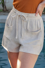 Load image into Gallery viewer, Pocket Detailed Soft Cotton Linen Shorts