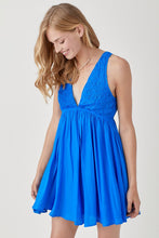 Load image into Gallery viewer, V Neck Smock Sleeveless Dress