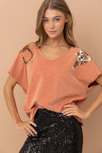 Load image into Gallery viewer, Tiger Sequin Patch T Shirt