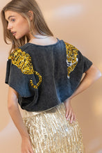 Load image into Gallery viewer, Tiger Sequin Patch T Shirt
