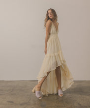 Load image into Gallery viewer, Oasis Society Serena - Studded Raffia Slide Heel