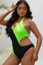 Load image into Gallery viewer, Plus Size Contrast Halter Neck Tied One-Piece Swimsuit